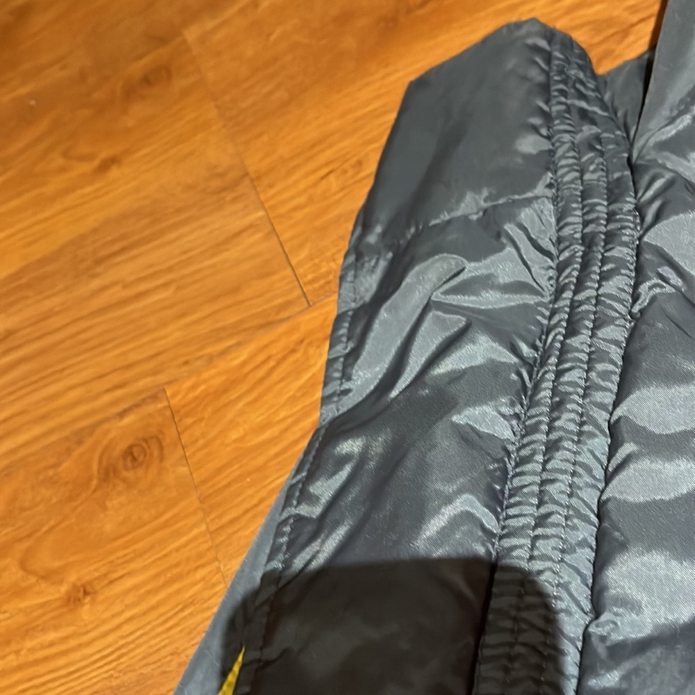 Girls jacket - Picture 10 of 13